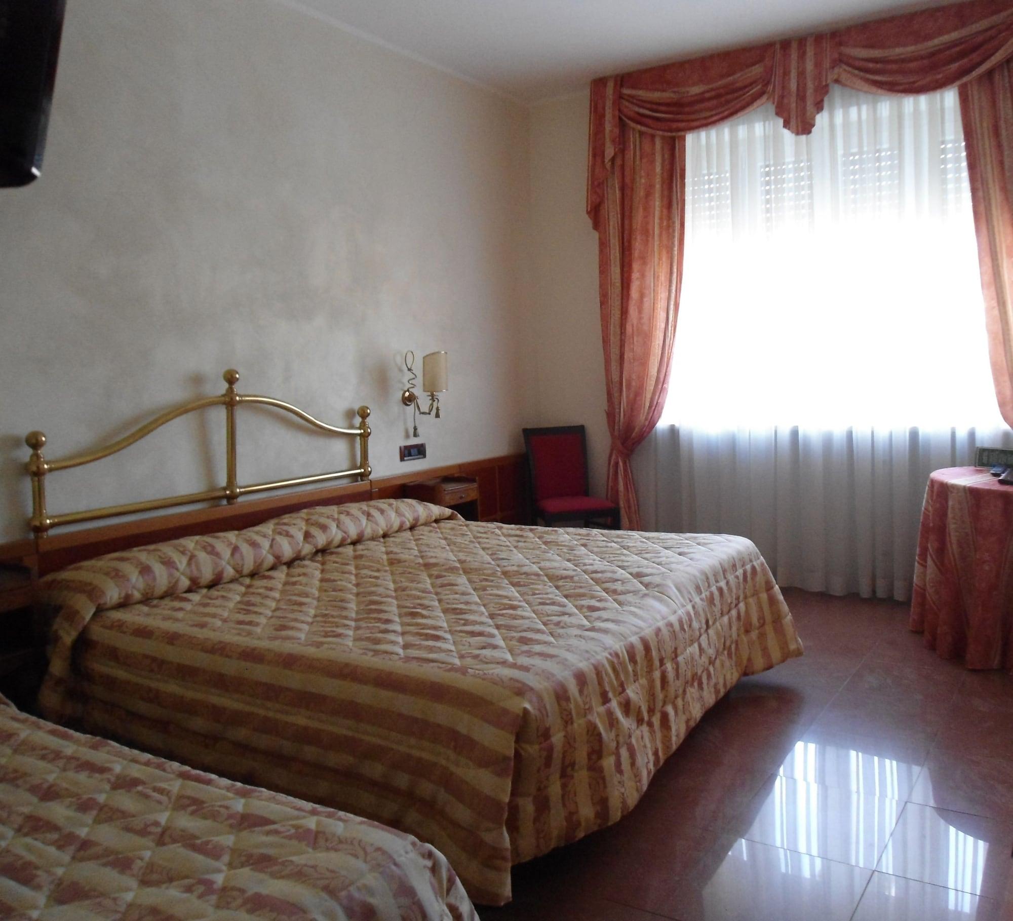 Hotel Continental Turin Exteriör bild