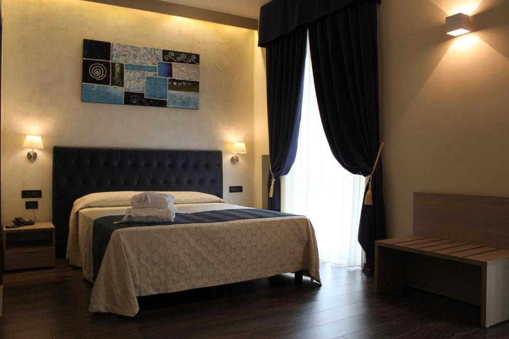 Hotel Continental Turin Exteriör bild