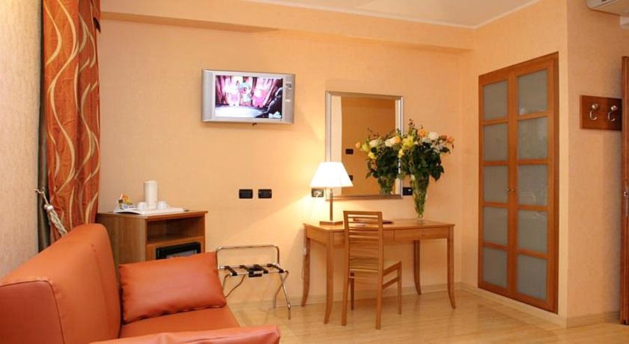Hotel Continental Turin Rum bild
