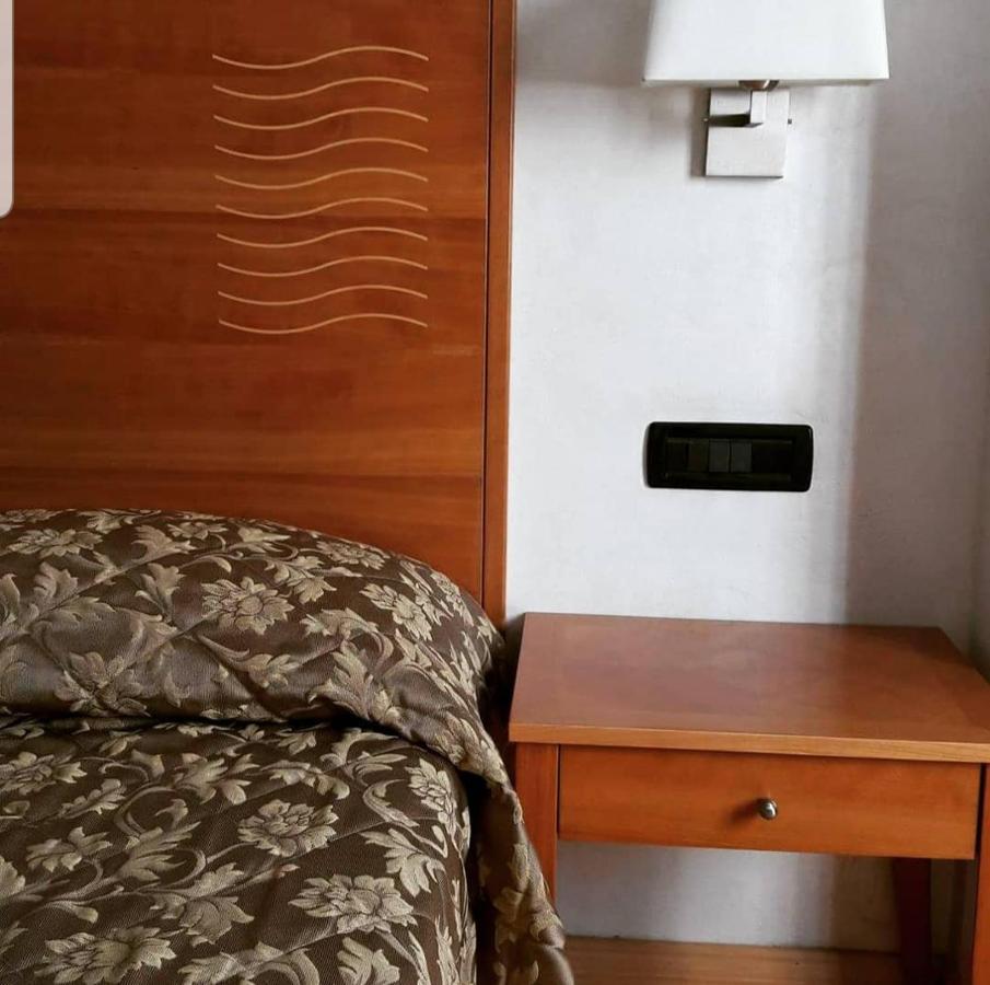 Hotel Continental Turin Exteriör bild