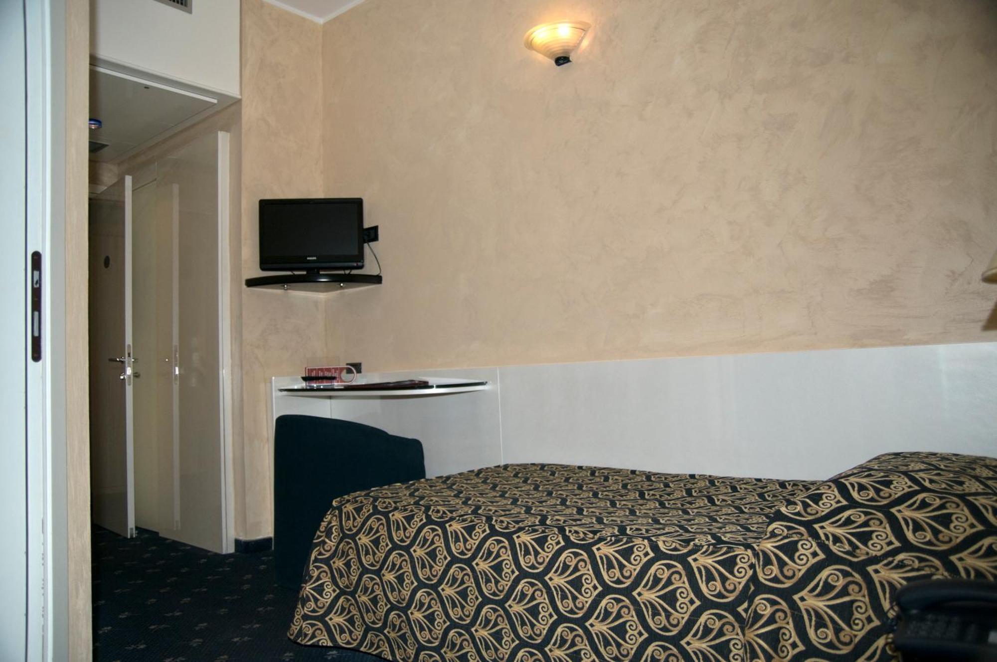 Hotel Continental Turin Exteriör bild