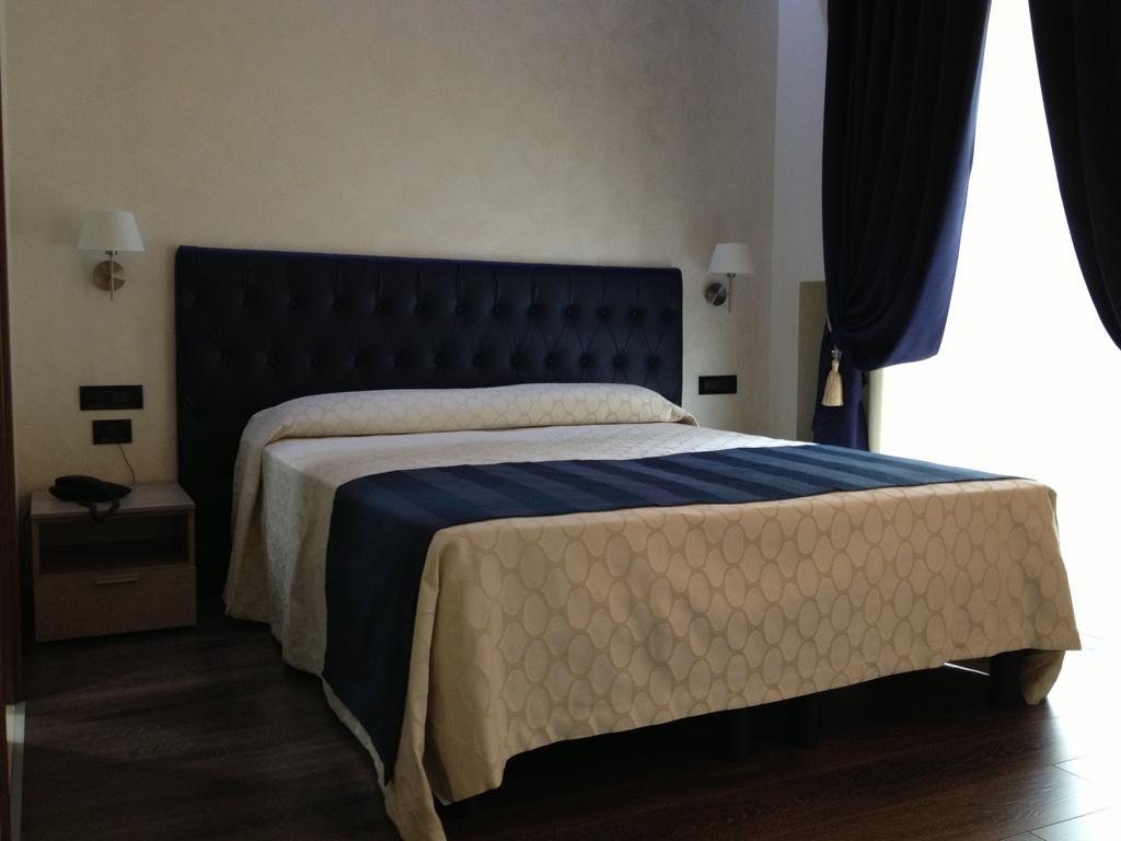 Hotel Continental Turin Exteriör bild
